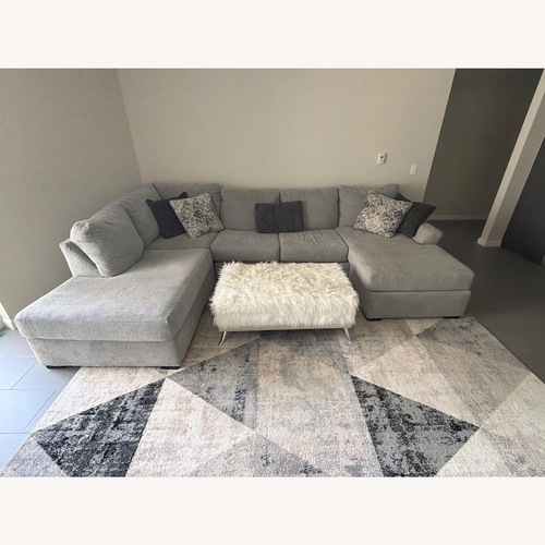 Used Lane Furniture Gray Sectional Sofa for sale on AptDeco