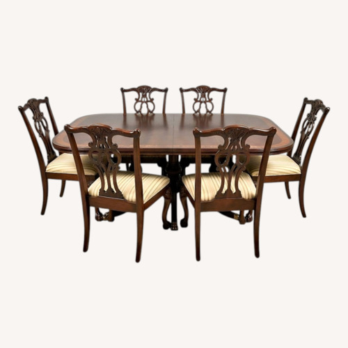 Used Table , 6 Chairs , 2 Leaves ( “Chippendale”) for sale on AptDeco