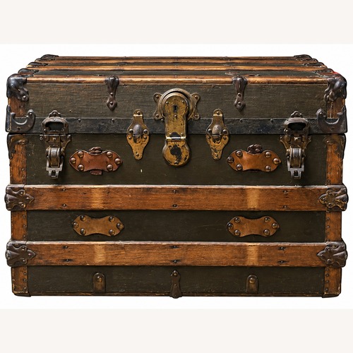 Used Antique c. 1918–1929 American Railway Trunk for sale on AptDeco