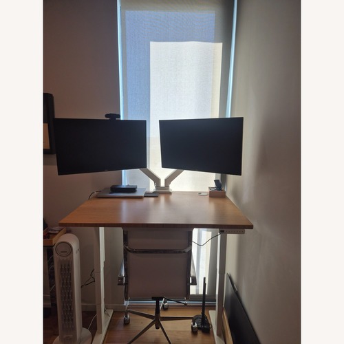 Used Uplift Bamboo Desktop 42" x 30" for sale on AptDeco