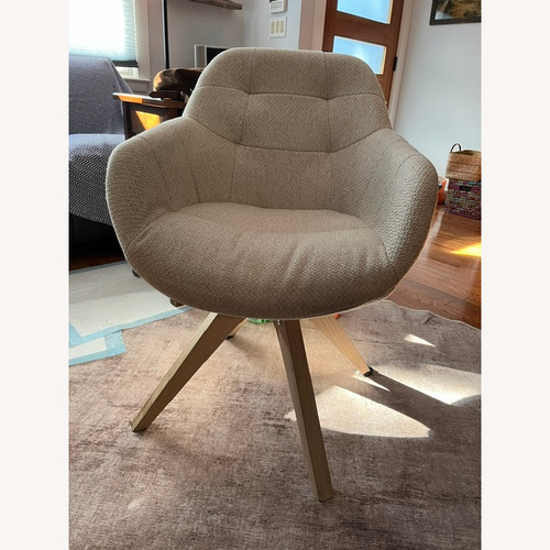 Used Soft Office Swivel Chair for sale on AptDeco