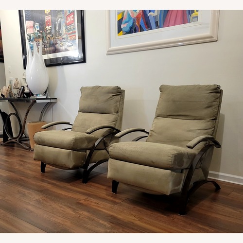 Used Robb & Stucky Interiors Green Recliner for sale on AptDeco
