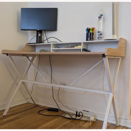 Used MWrouqfur Store White Desk for sale on AptDeco