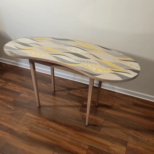 Used Vintage/Antique Finds Desk for sale on AptDeco