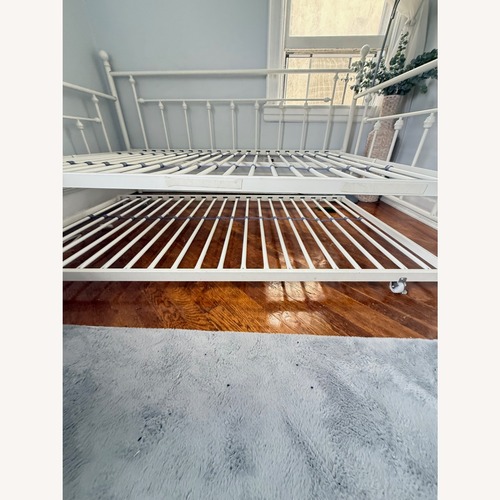 Used White Metal Daybed Full with Twin Trundle for sale on AptDeco