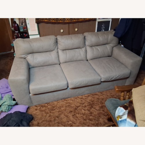 Used 3 Seater Sofa for sale on AptDeco