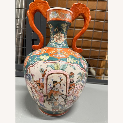 Used Vintage/Antique Finds Porcelain Vase for sale on AptDeco