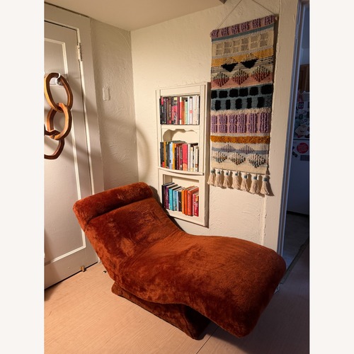 Used Vintage Mid-Century Modern Wave Chair Chaise for sale on AptDeco