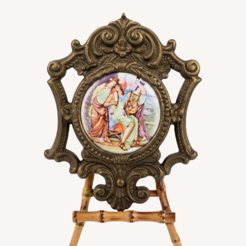 Used Vintage/Antique Finds Brass Décor for sale on AptDeco