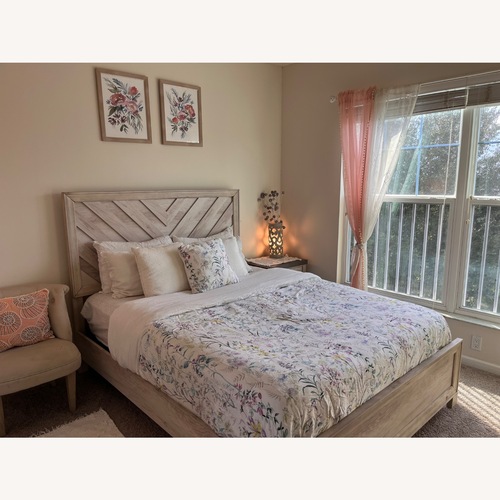 Used City Furniture Wood Queen Bed for sale on AptDeco