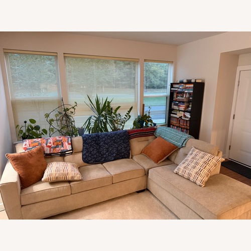 Used Dylan Right Leg Sectional for sale on AptDeco