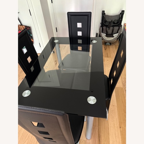 Used Dinning Room Table Set  for sale on AptDeco