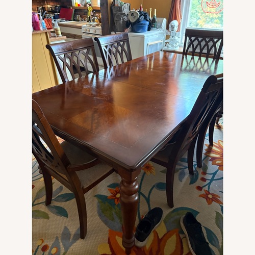 Used Dining Set with 6 Chairs in Cherry for sale on AptDeco