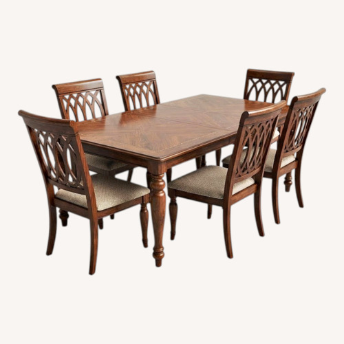 Used Dining Set with 6 Chairs in Cherry for sale on AptDeco