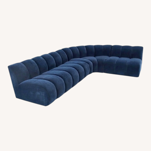 Used Cobble Hill Grove Street Sectional - New for sale on AptDeco