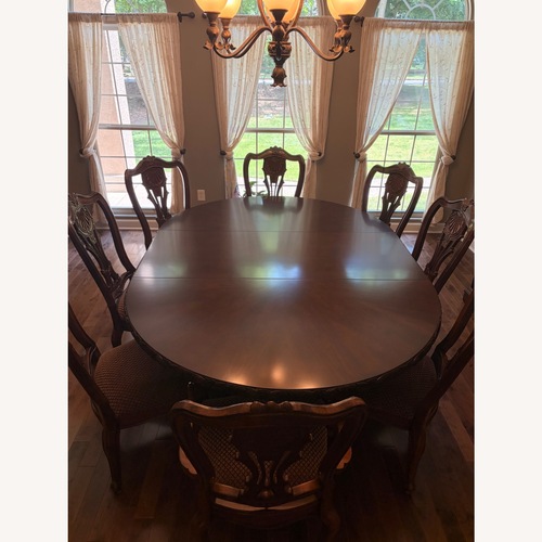 Used Grand Savannah Bernhardt Table   for sale on AptDeco