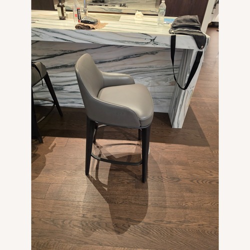Used Poliform Light Gray Leather Stools for sale on AptDeco