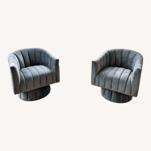 Used Vintage/Antique 2 Piece Sectional for sale on AptDeco