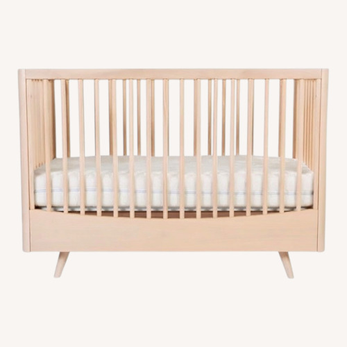 Used Lola Convertible Crib  for sale on AptDeco