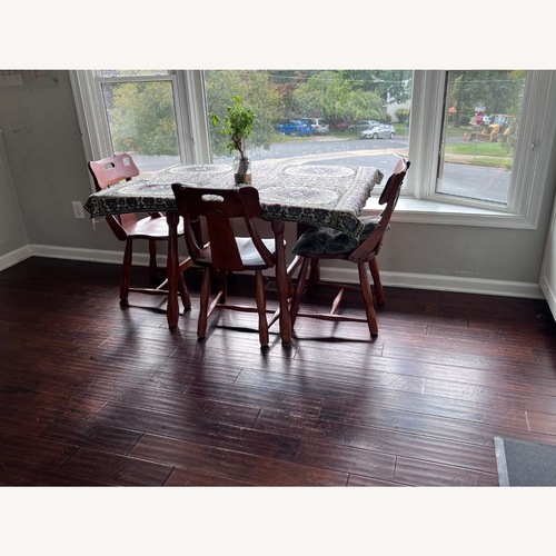Used Dining Table With Extending Leaves for sale on AptDeco
