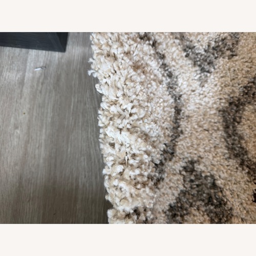Used Safavieh Natural Area Rug 9' x 12' for sale on AptDeco