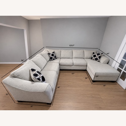 Used Beige 3-Piece Sectional for sale on AptDeco