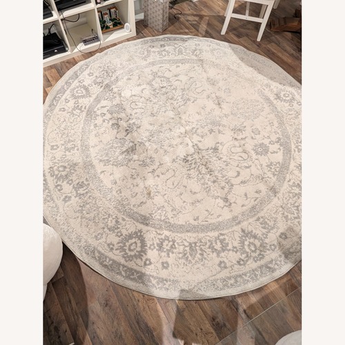Used Safavieh White Area Rug 8' x 8' for sale on AptDeco
