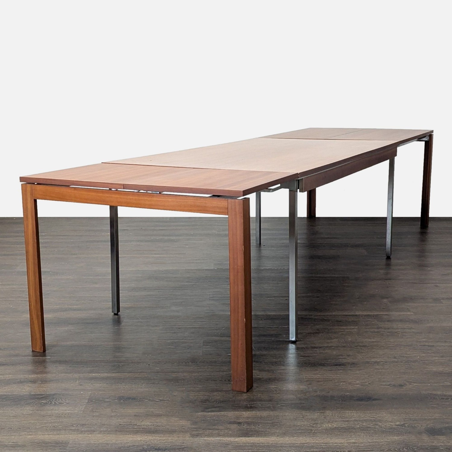 Calligaris Dining Set with Extendable Table  - image-6