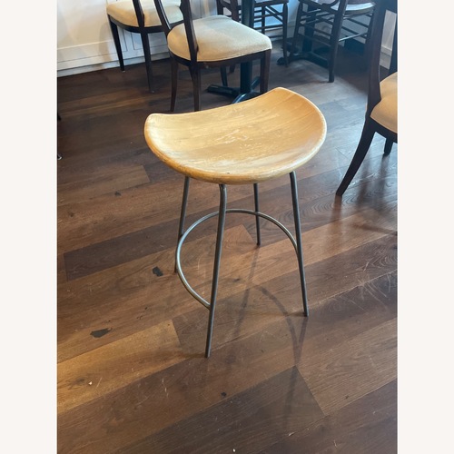 Used Williams Sonoma Counter Height Stools - 10 for sale on AptDeco