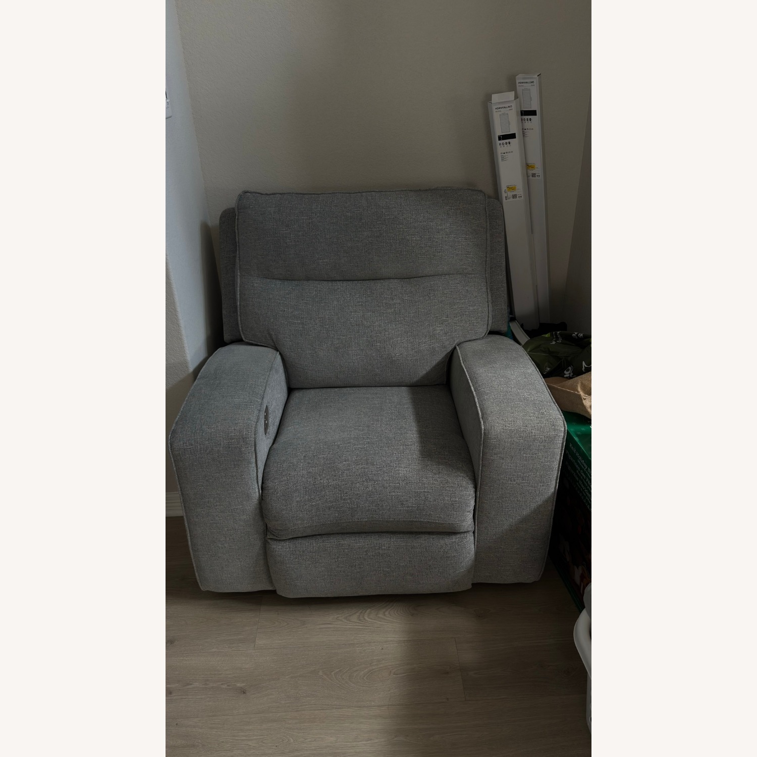 Rooms To Go Power Reclining Chair - image-3