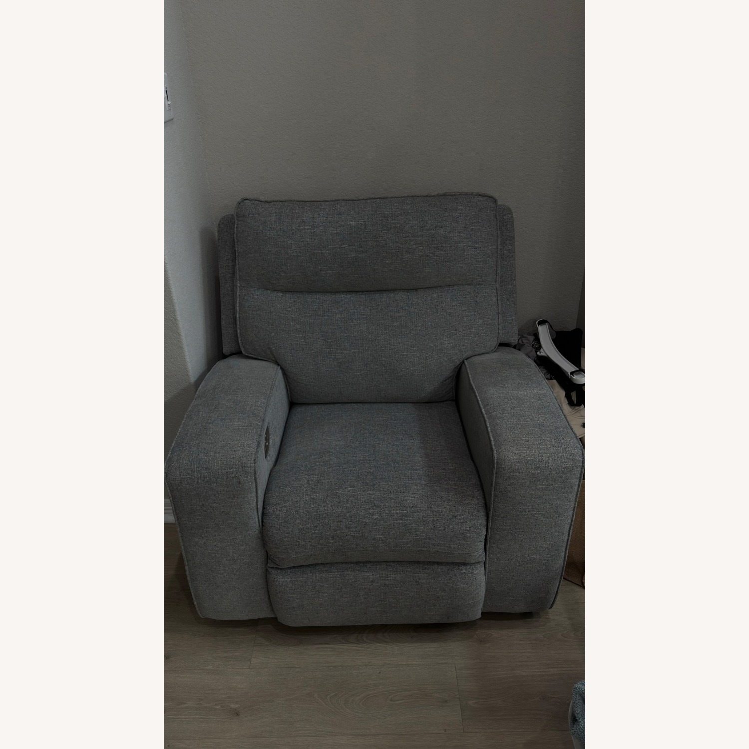 Rooms To Go Power Reclining Chair - image-1