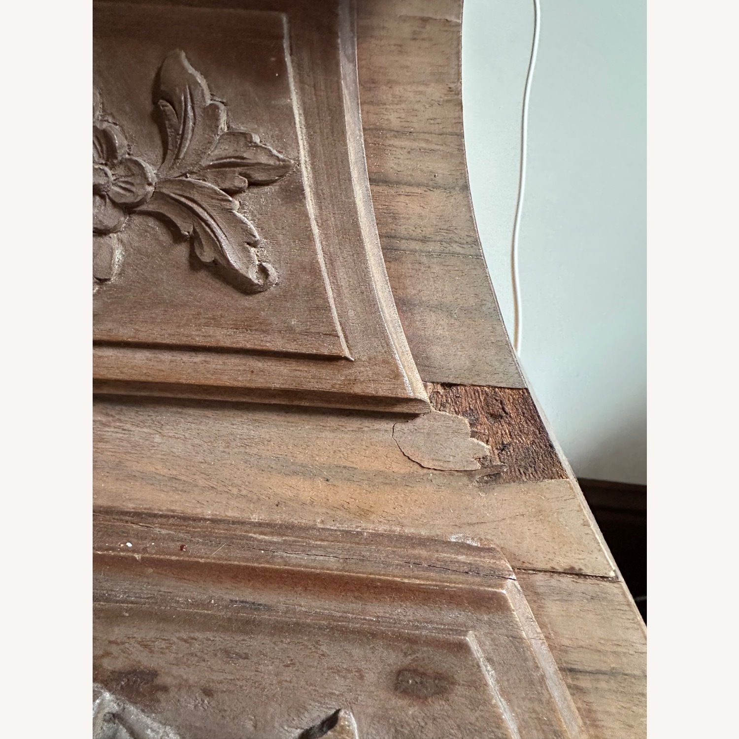 Vintage/Antique Natural Wood Dresser - image-5