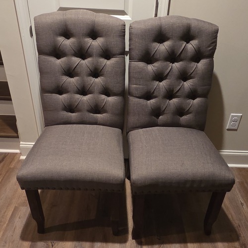 Used Dining Chairs for sale on AptDeco