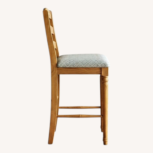Used High Bar Chairs for sale on AptDeco