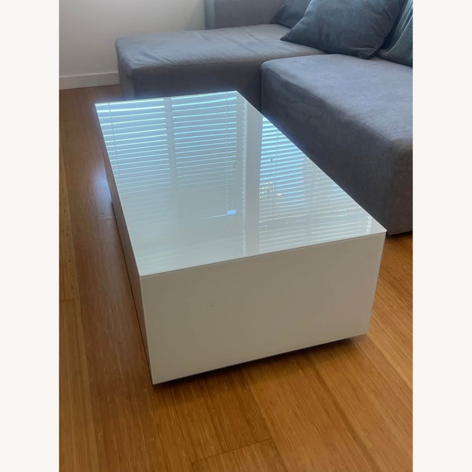 SONOROUS Modern White Tempered Glass Coffee Table - image-7