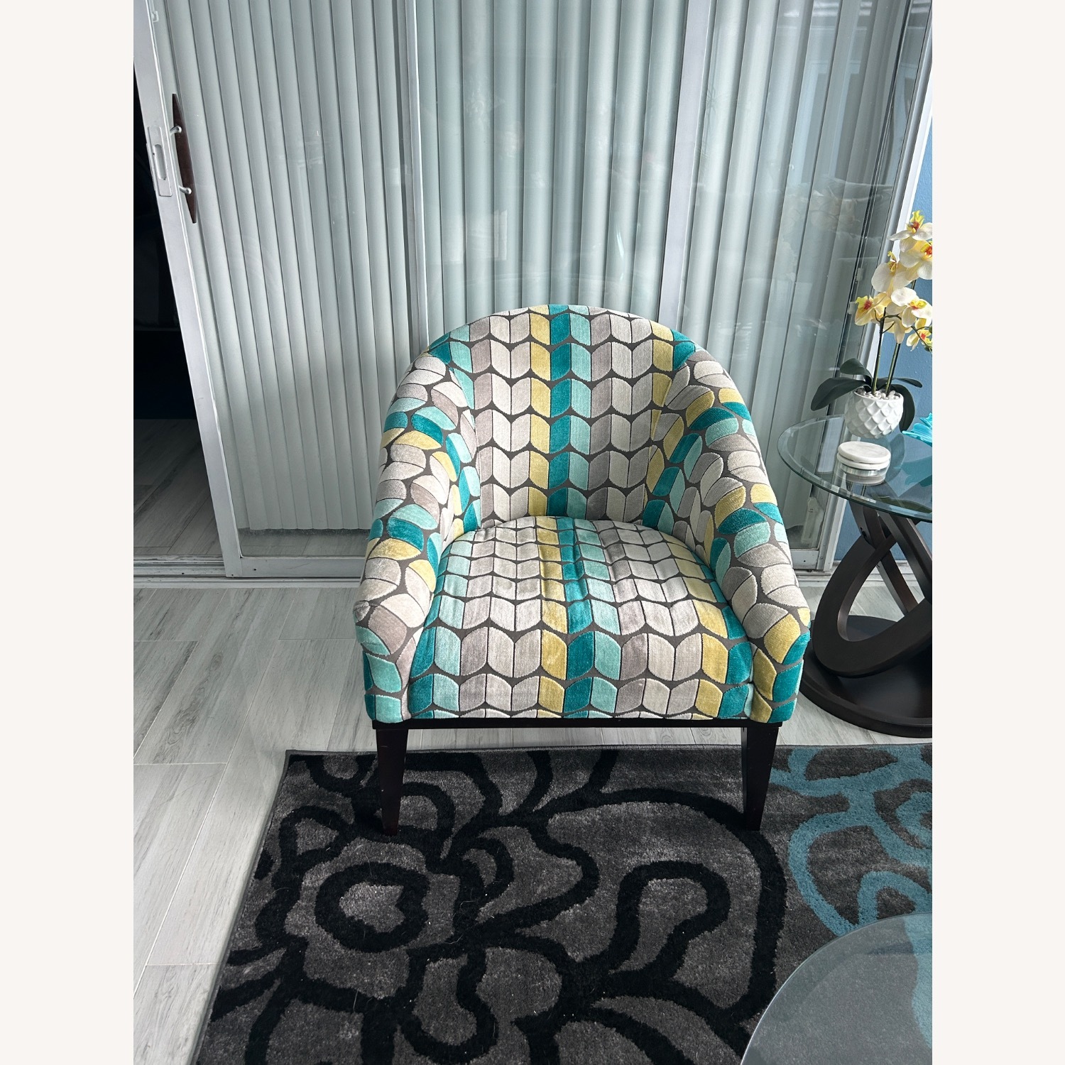 Pattern Accent Chair with 4 Matching Pillows - image-1