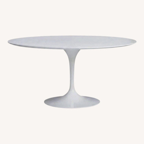 Used Knoll Saarinen White Aluminum Dining Table for sale on AptDeco