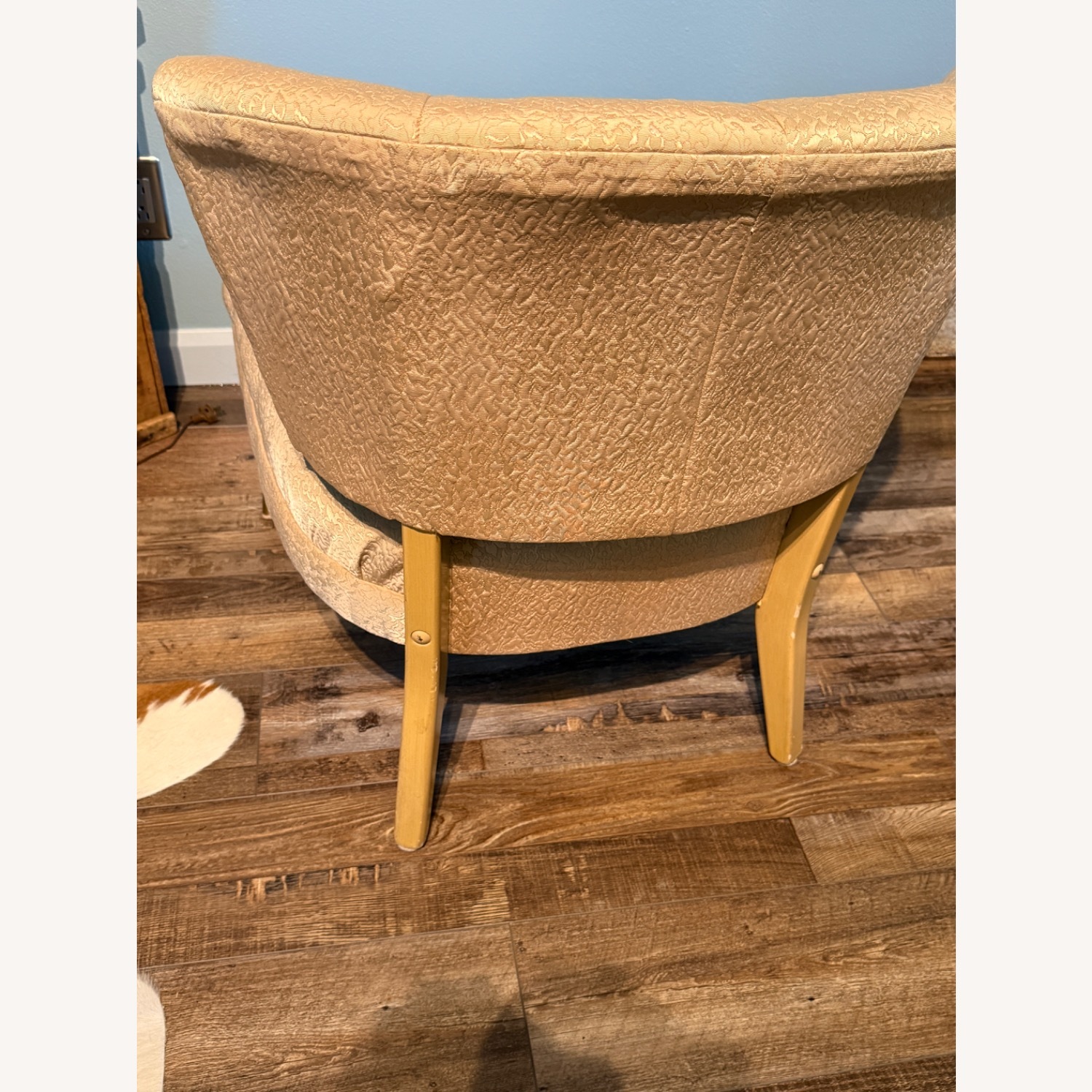 Vintage/Antique 50s Kroehler Like Champagne Slipper Chair  - image-4