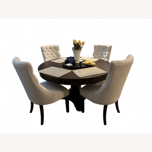 Used Raymour & Flanigan 5 Pc Dining Set  for sale on AptDeco