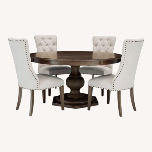Used Raymour & Flanigan 5 Pc Dining Set  for sale on AptDeco