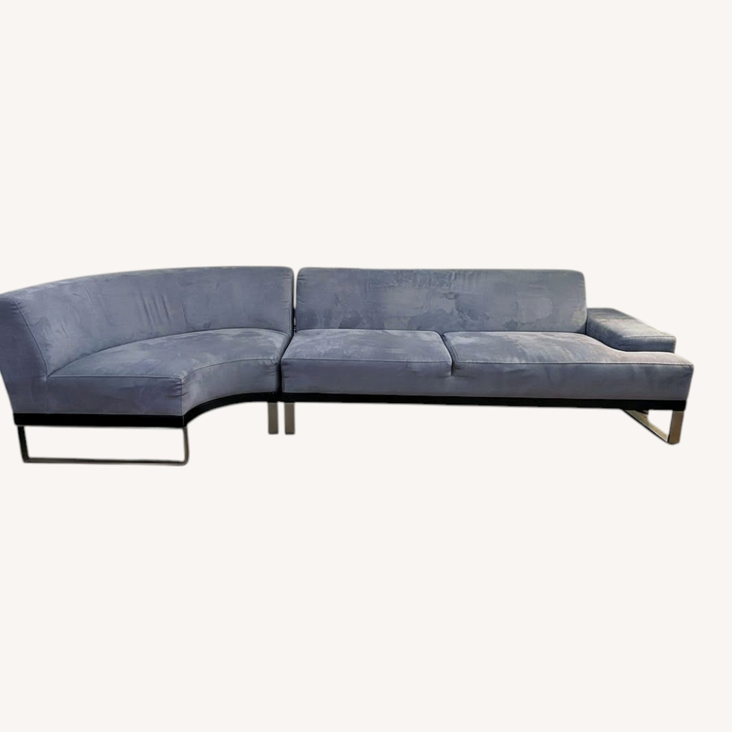 Sleek sofa - image-6