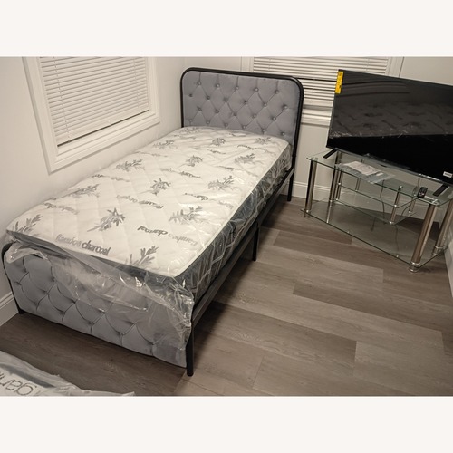 Used Vintage/Antique Twin Bed for sale on AptDeco