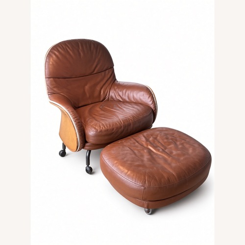Used Vico Magestretti Light Brown Leather Ottoman for sale on AptDeco