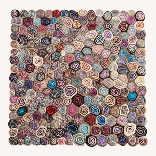 Used Safavieh Wool Blend Area Rug 8' x 10' for sale on AptDeco