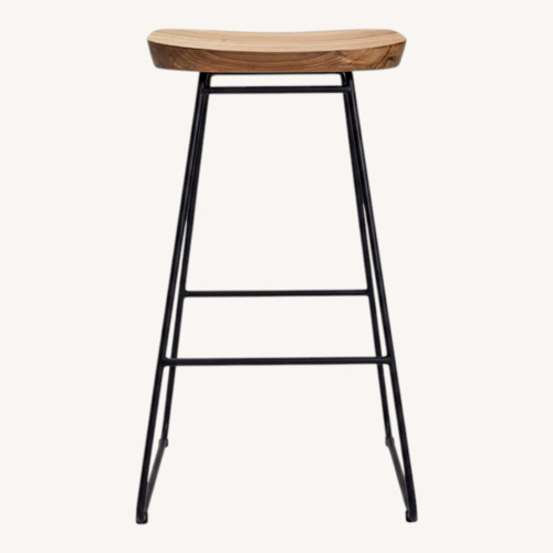 Used Oasiq Natural Wood Stool for sale on AptDeco