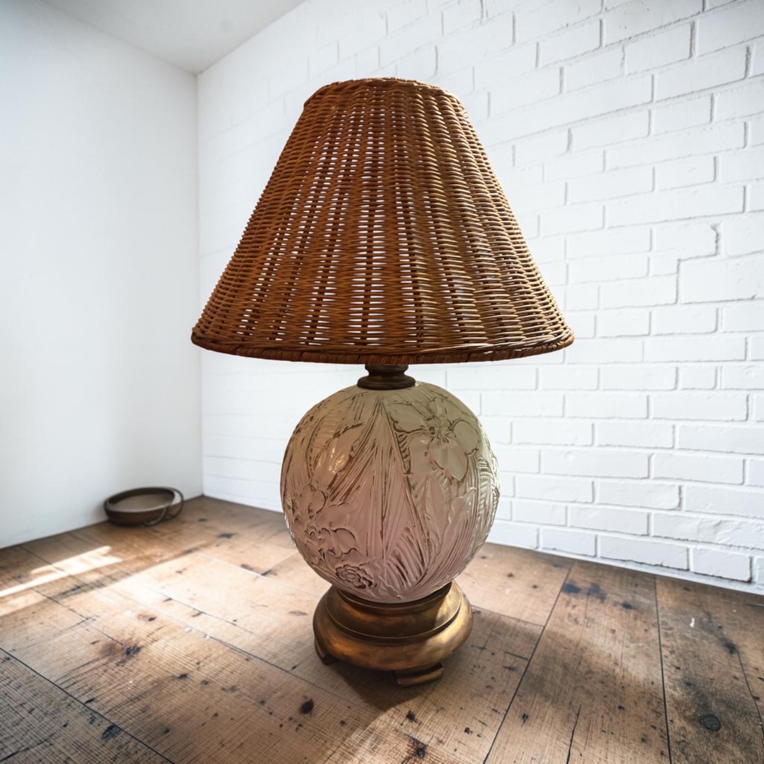 Vintage Haeger Pottery Lamp with Wicker Shade - image-6
