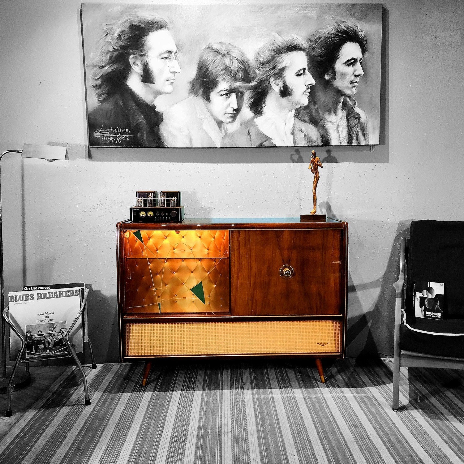 Vintage/Antique Dark Brown Wood Bar Cart - image-9