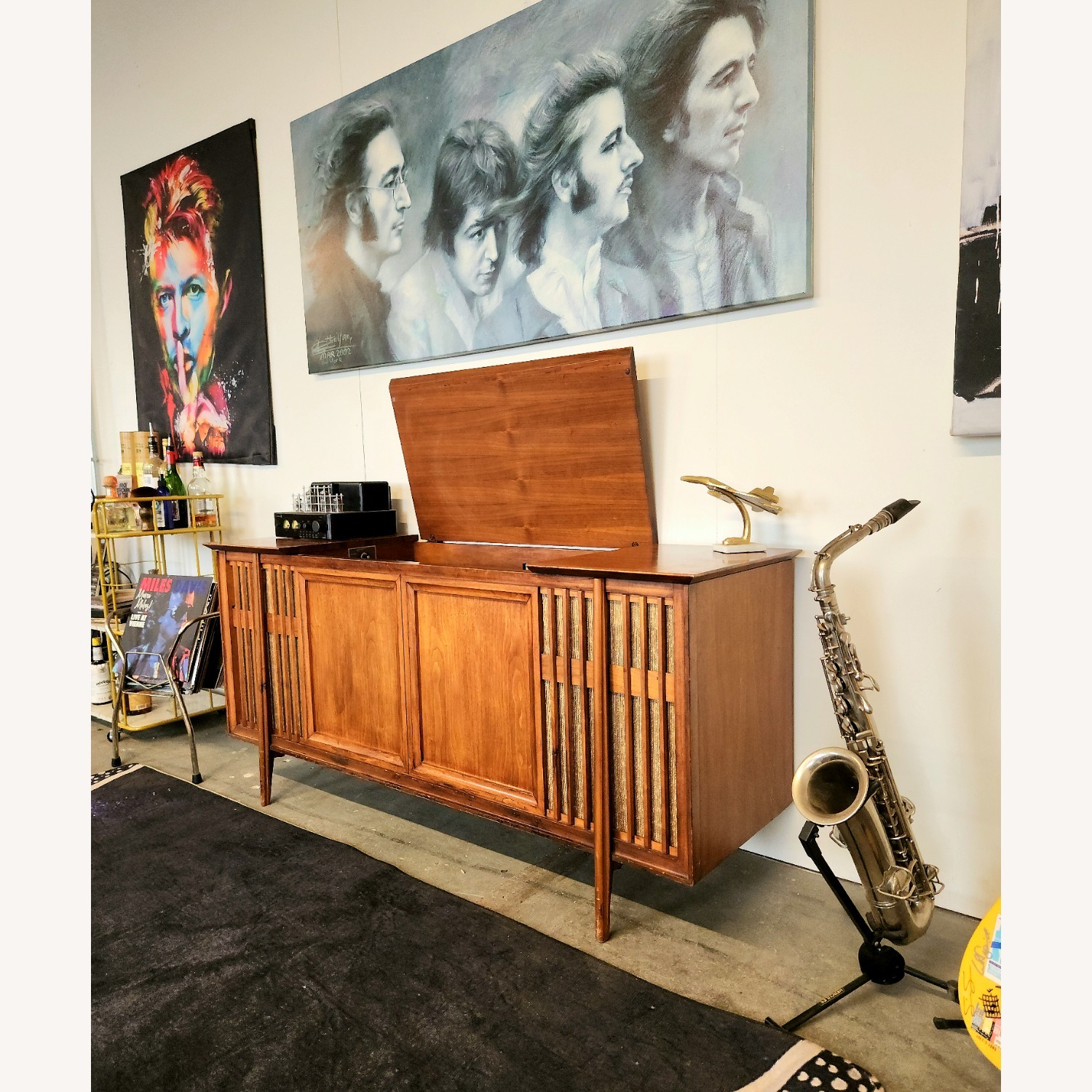 Vintage/Antique Light Brown Wood Sideboard - image-3