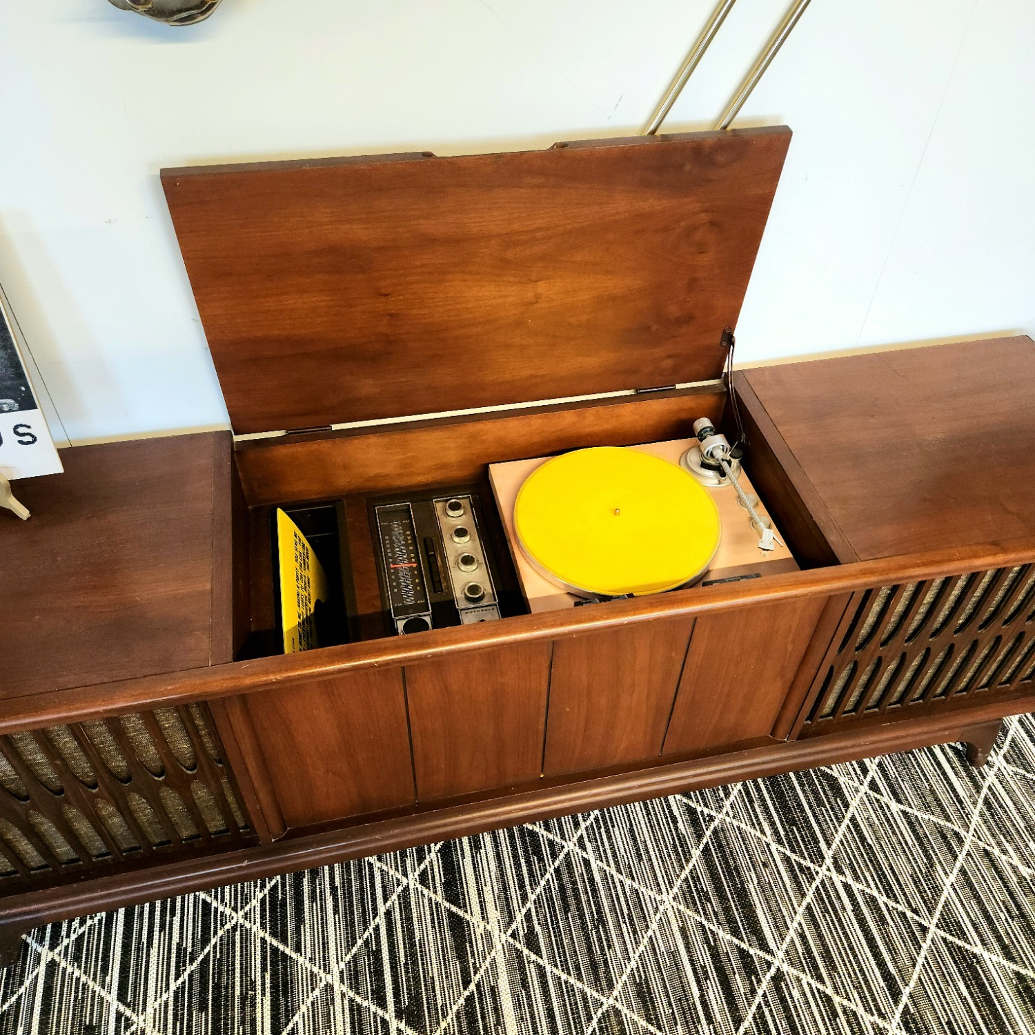 MCM Sideboard Buffet Console - image-9