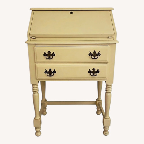 Used Desk to Fit Small Areas for sale on AptDeco